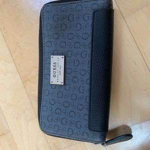 Guess Wallet